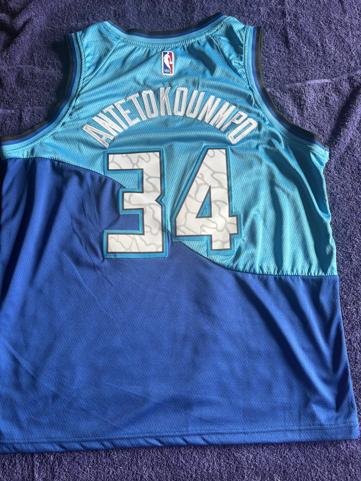 Milwaukee Bucks Antetokounmpo 34 Basketball Vest Size 50