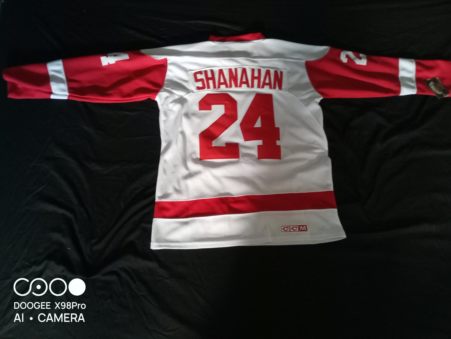CCM Detroit Red Wings Shanahan Shirt Large