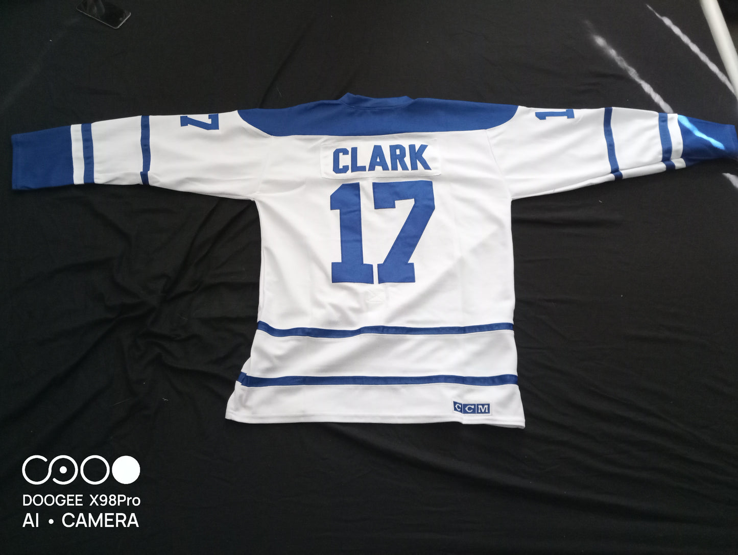 CCM Toronto Maple Leafs Clark Shirt Blue Large