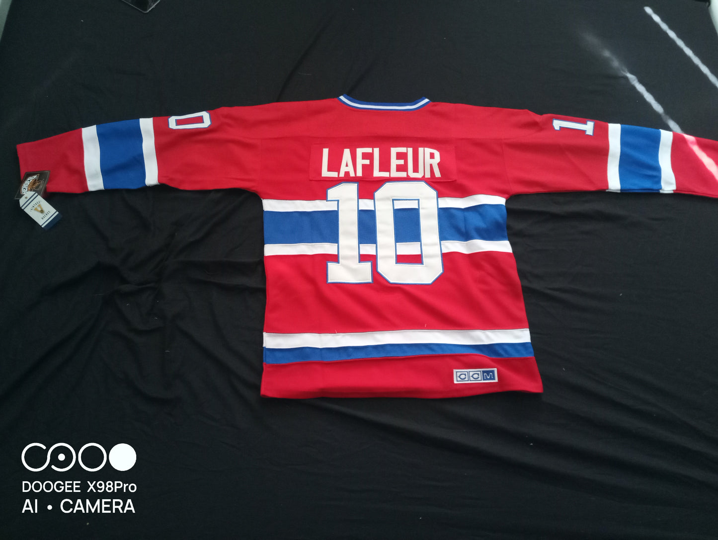 CCM Montreal Canadiens LaFleur Shirt Large Red