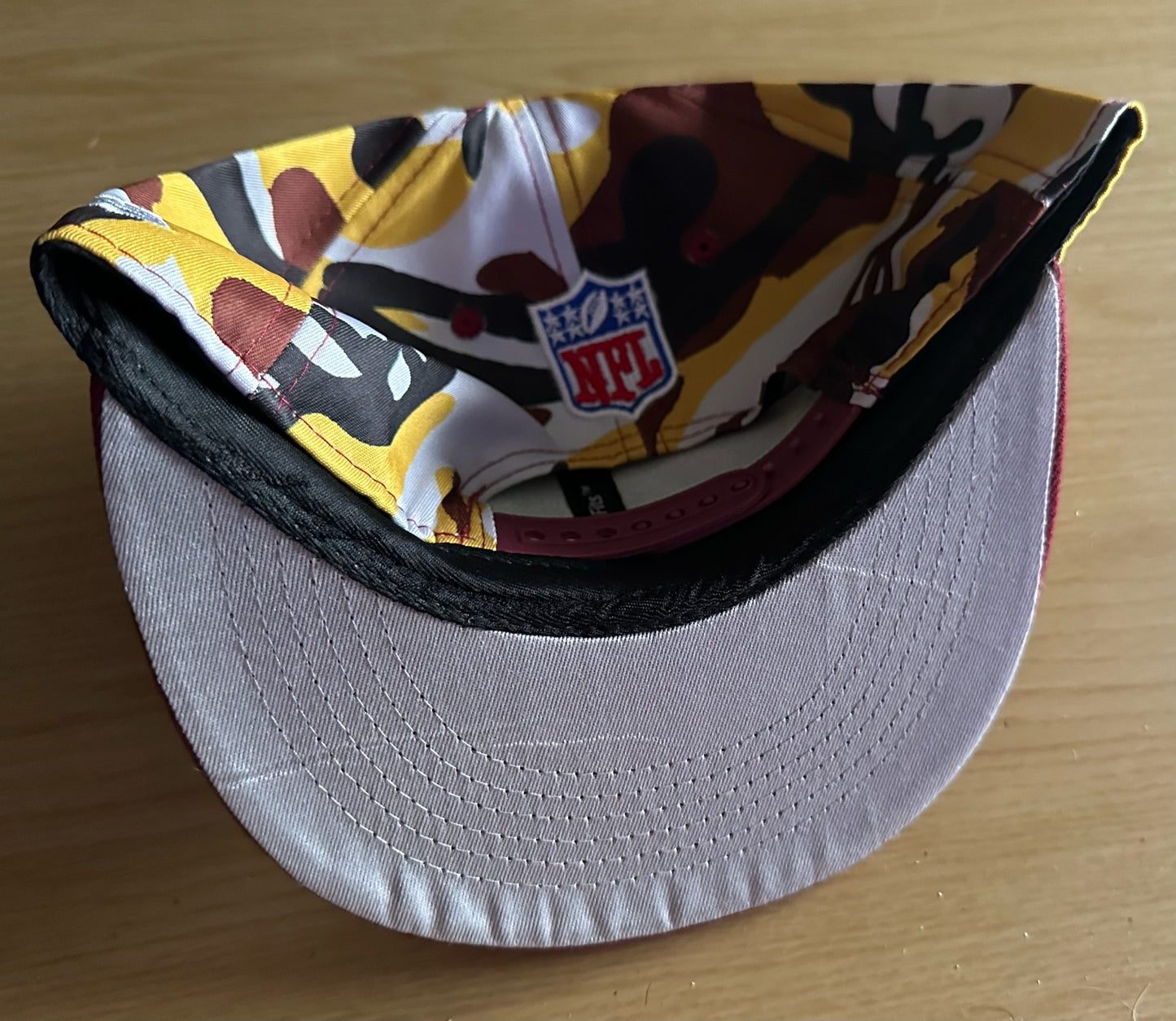 Washington Redskins NFL SnapBack Camo Baseball Cap Multicolour New With Sticker