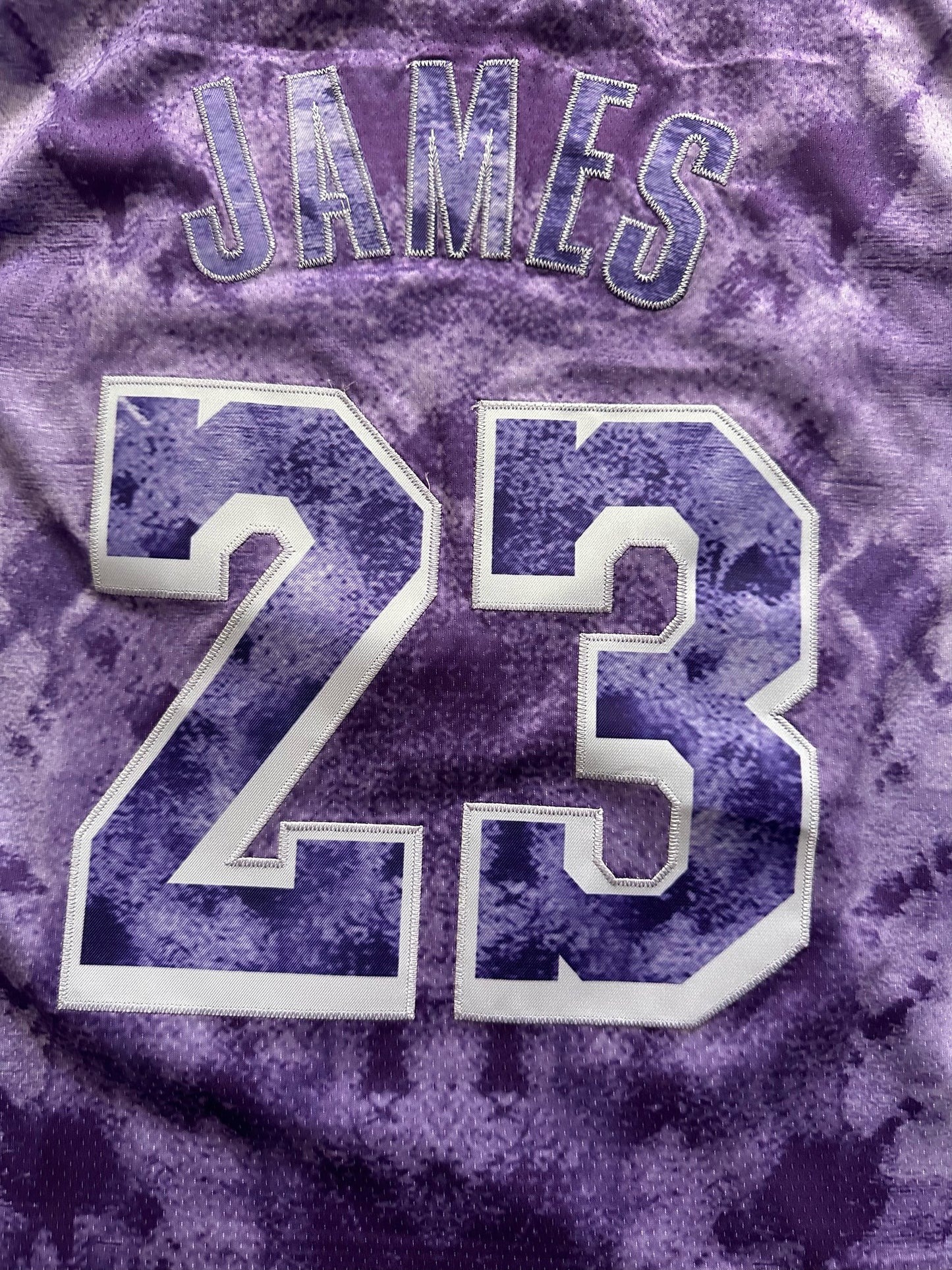 Retro Cloudy Los Angeles Lakers James Basketball Vest Large Purple