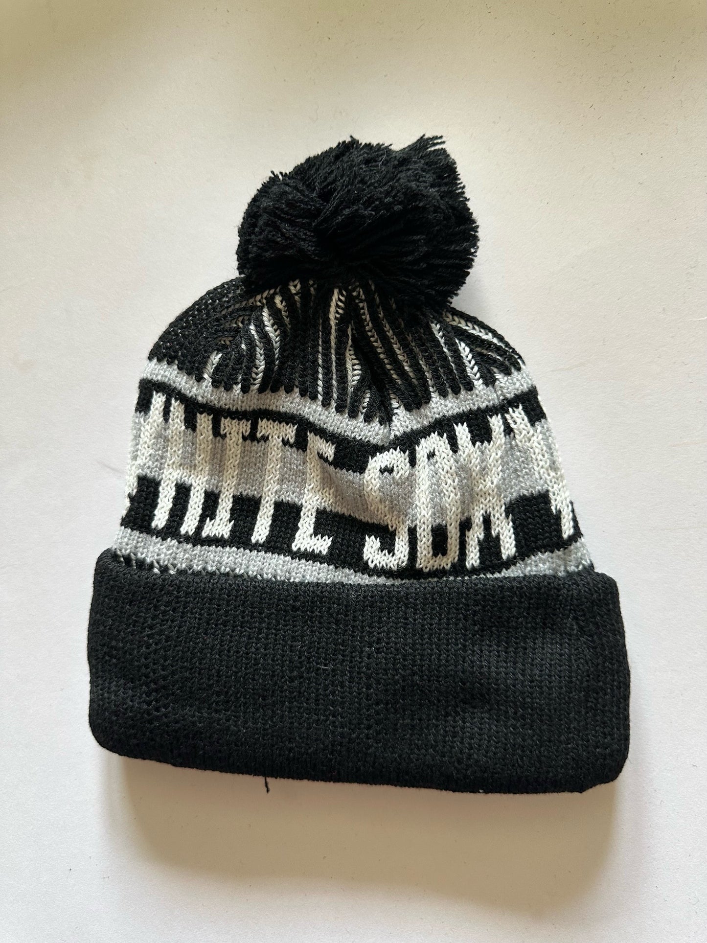 Chicago White Sox MLB Bobble Beanie Multi Colour With Tags on