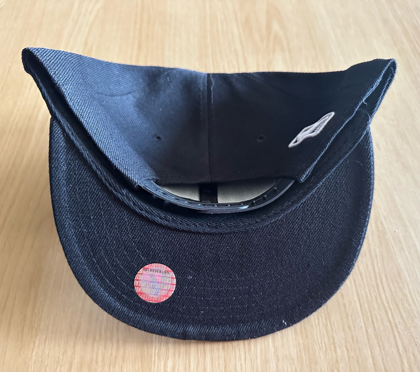 Los Angeles Lakers NBA SnapBack Baseball Cap Multicolour New With Sticker