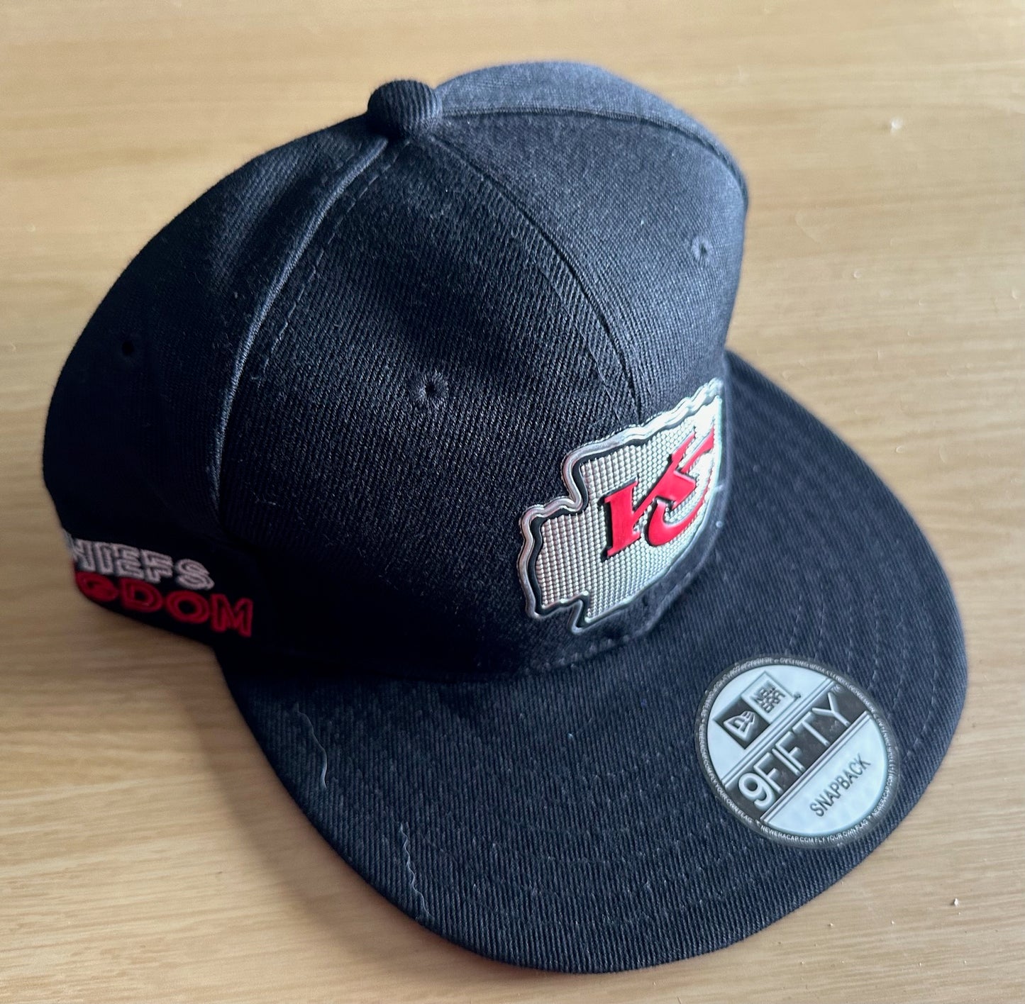 Kansas City Chiefs NFL SnapBack Baseball Cap Multicolour New With Sticker