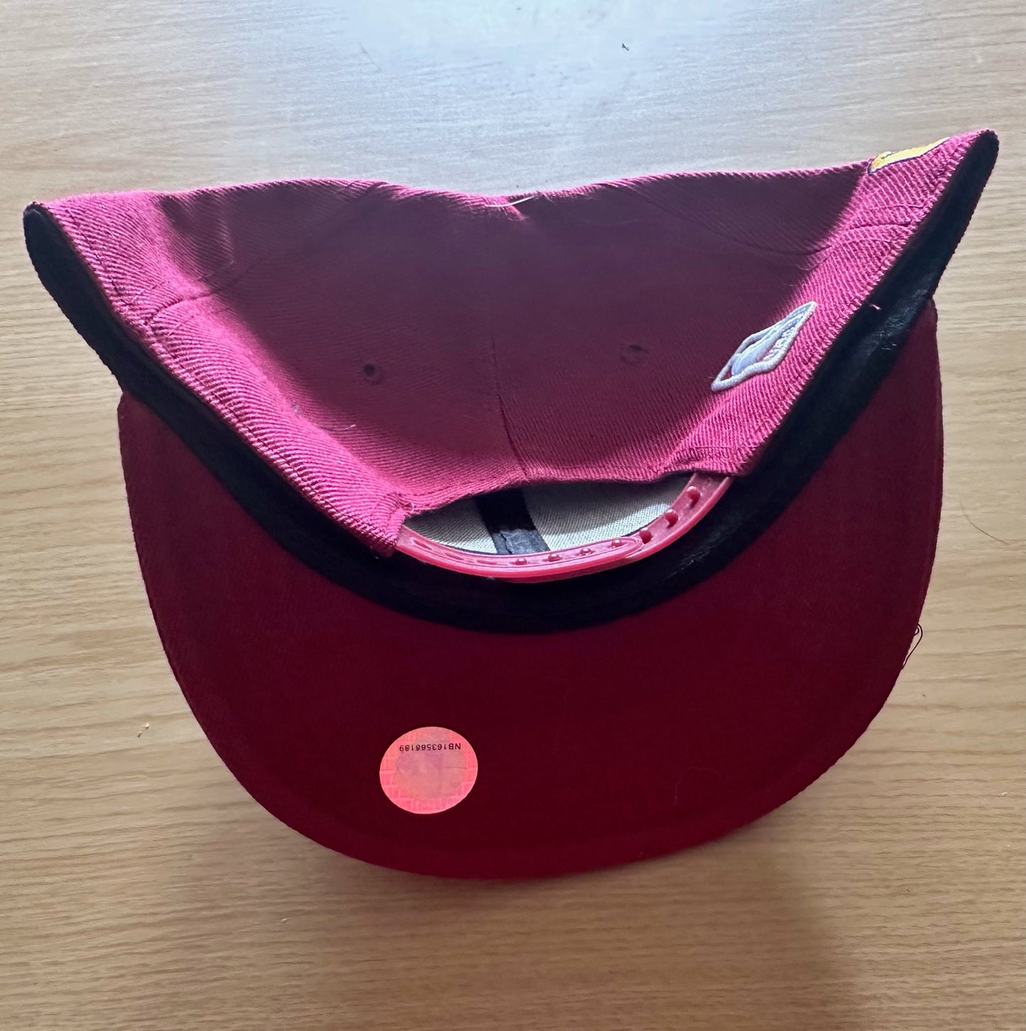 Cleveland Cavaliers NBA SnapBack Baseball Cap Multicolour New With Sticker