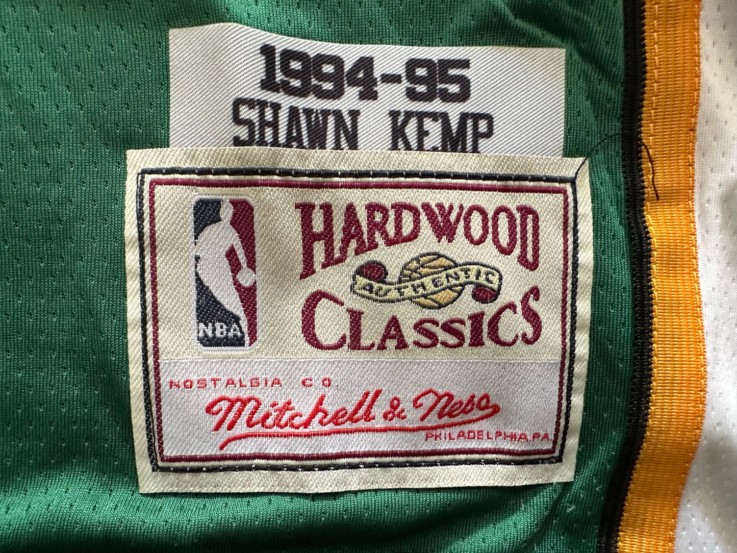 Retro Hardwood Classics Seattle Supersonics Kemp Basketball Vest Large