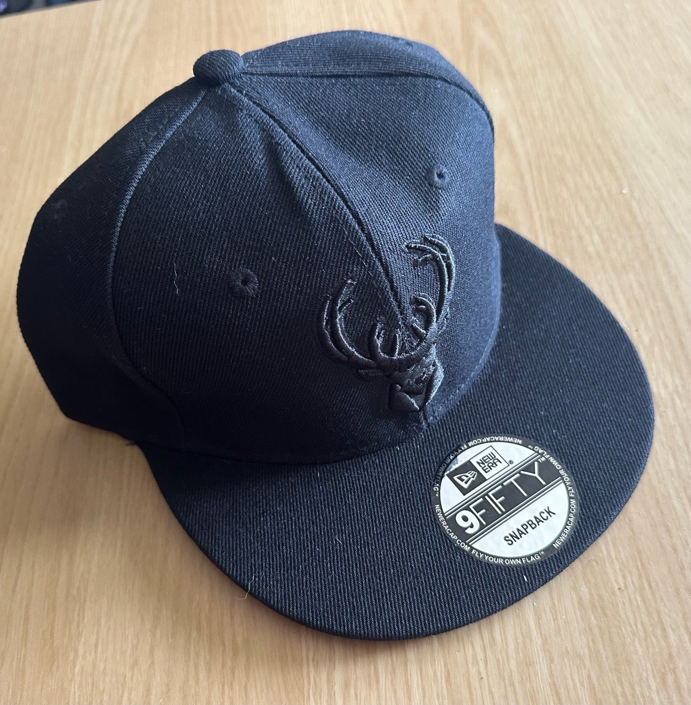 Milwaukee Bucks NBA SnapBack Baseball Cap Multicolour New With Sticker