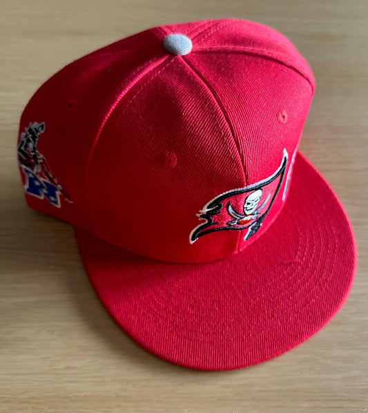 Tampa Bay Buccaneers NFL SnapBack Baseball Cap Multicolour New With Sticker