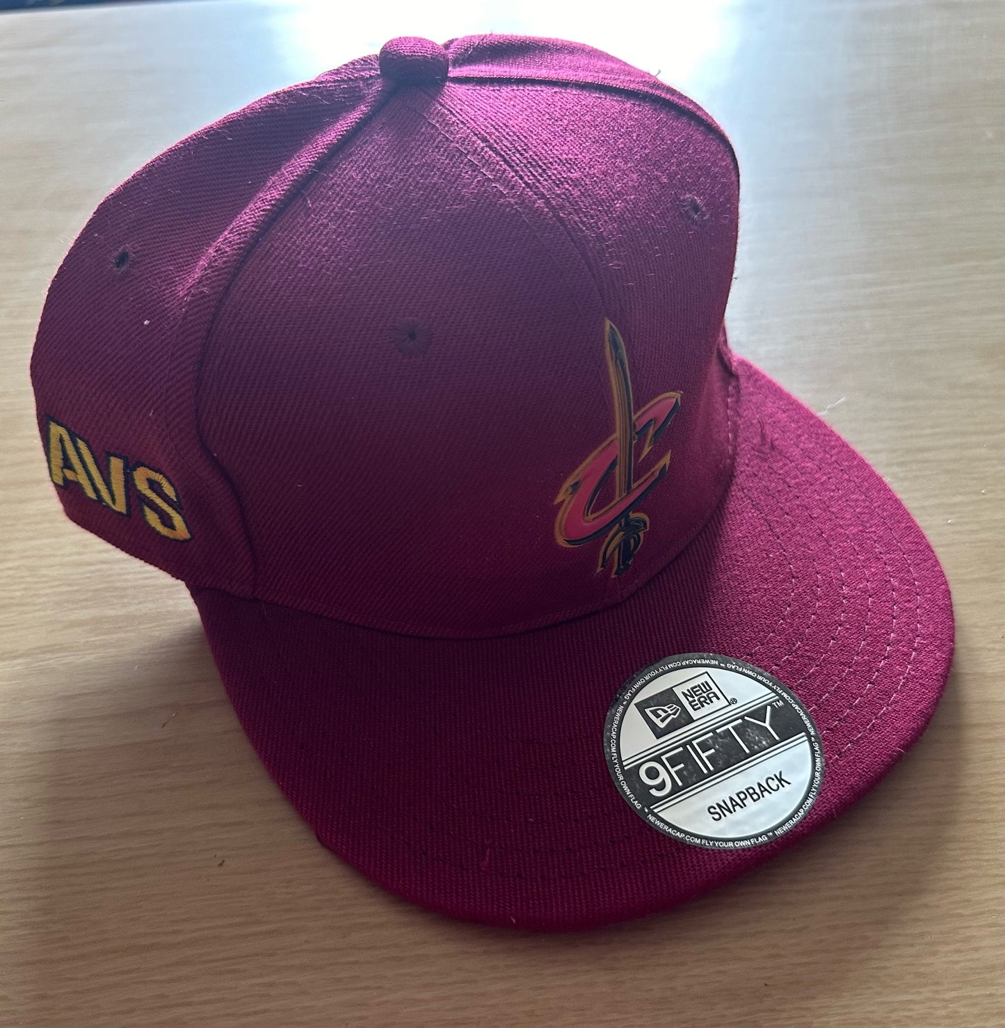 Cleveland Cavaliers NBA SnapBack Baseball Cap Multicolour New With Sticker