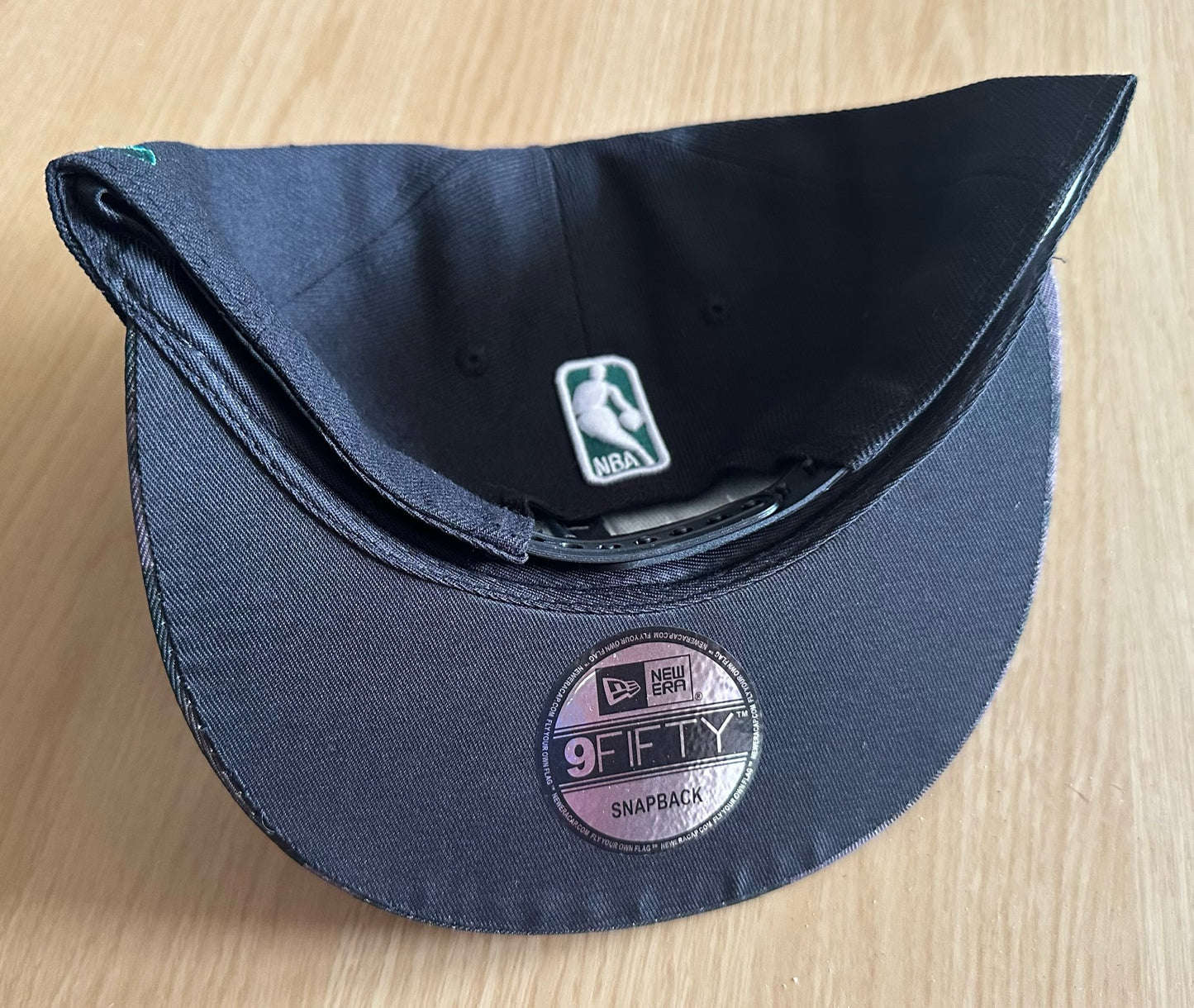 Milwaukee Bucks NBA SnapBack Baseball Cap Multicolour New With Sticker