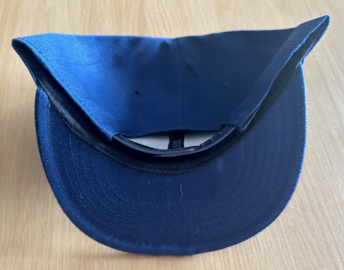 Montreal Canadiens  NHL SnapBack Baseball Cap Multicolour New With Sticker