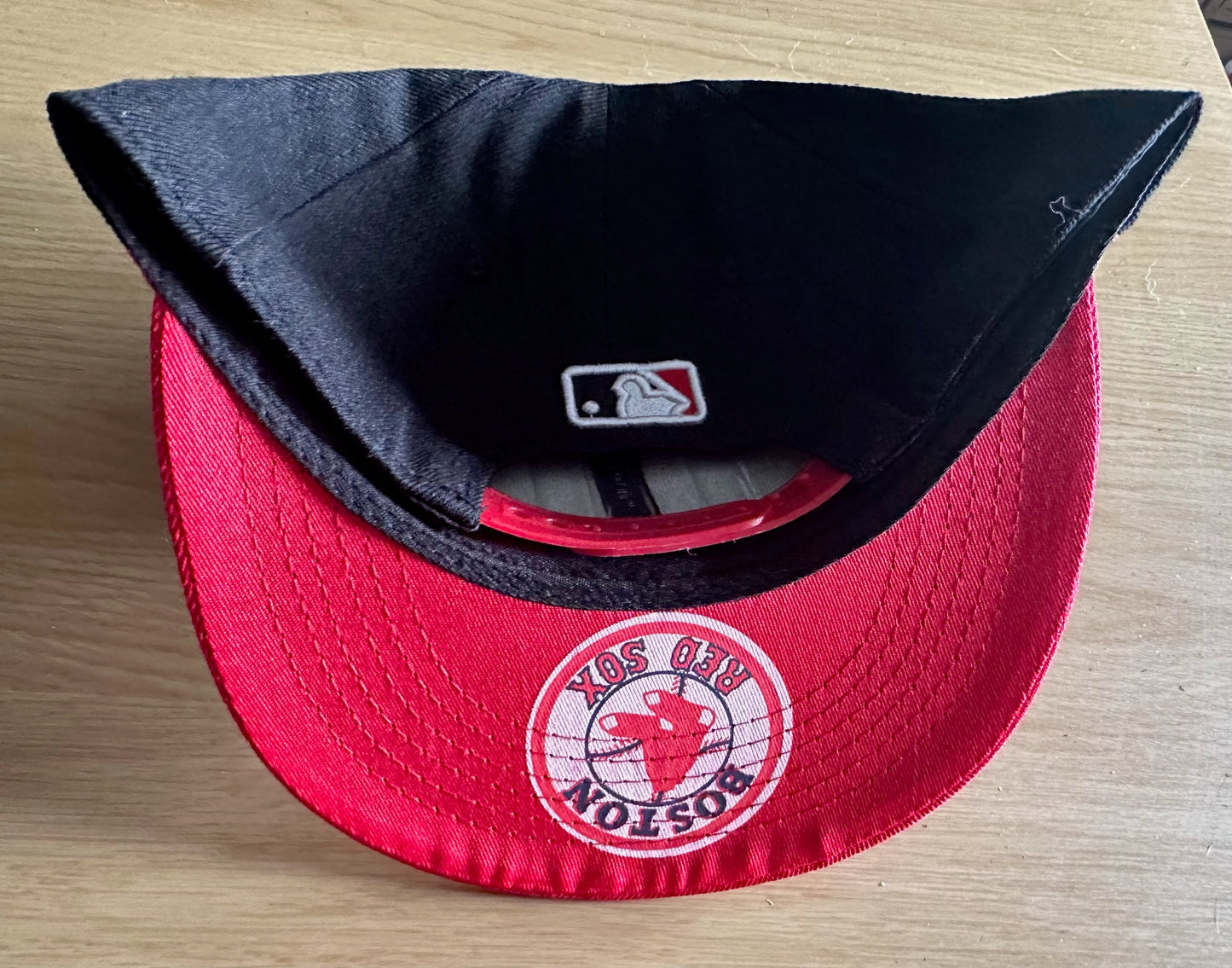 Boston Red Sox MLB SnapBack Baseball Cap Multicolour New With Sticker