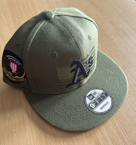 Oakland A's Athletics Military MLB SnapBack Baseball Cap Multicolour New With Sticker