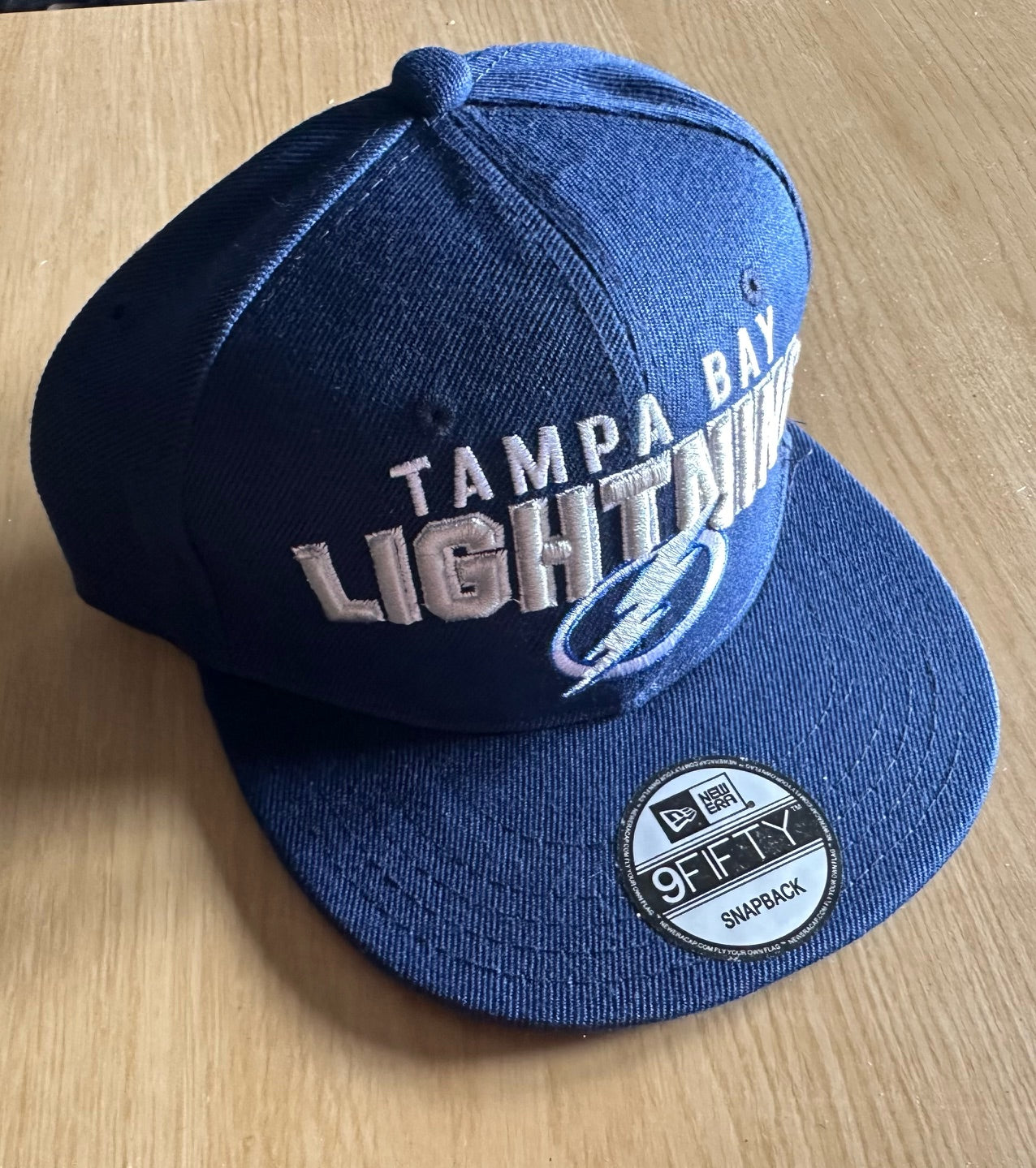 Tampa Bay Lightning NHL SnapBack Baseball Cap Multicolour New With Sticker