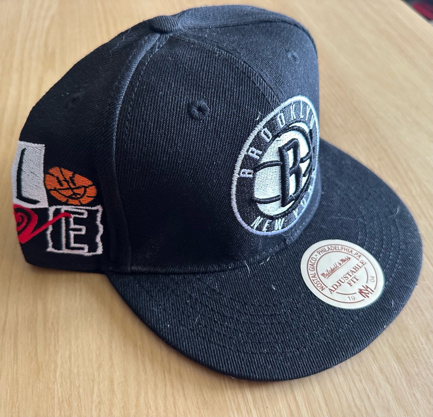 Brooklyn Nets NBA SnapBack Baseball Cap Multicolour New With Sticker