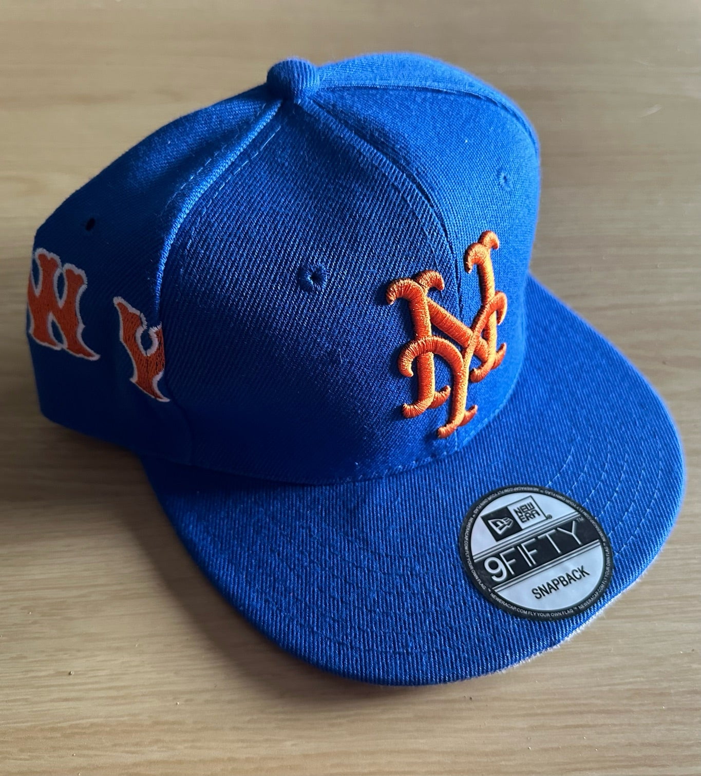 New York Mets MLB SnapBack Baseball Cap Multicolour New With Sticker