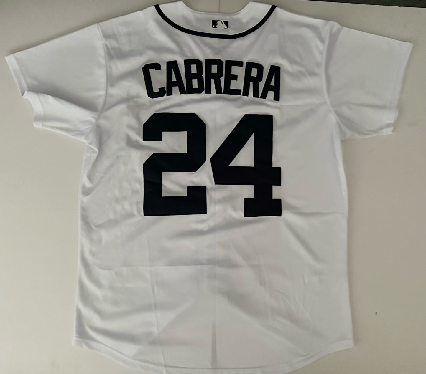 Detroit Tigers MLB Baseball Shirt Large Cabrera 24 White