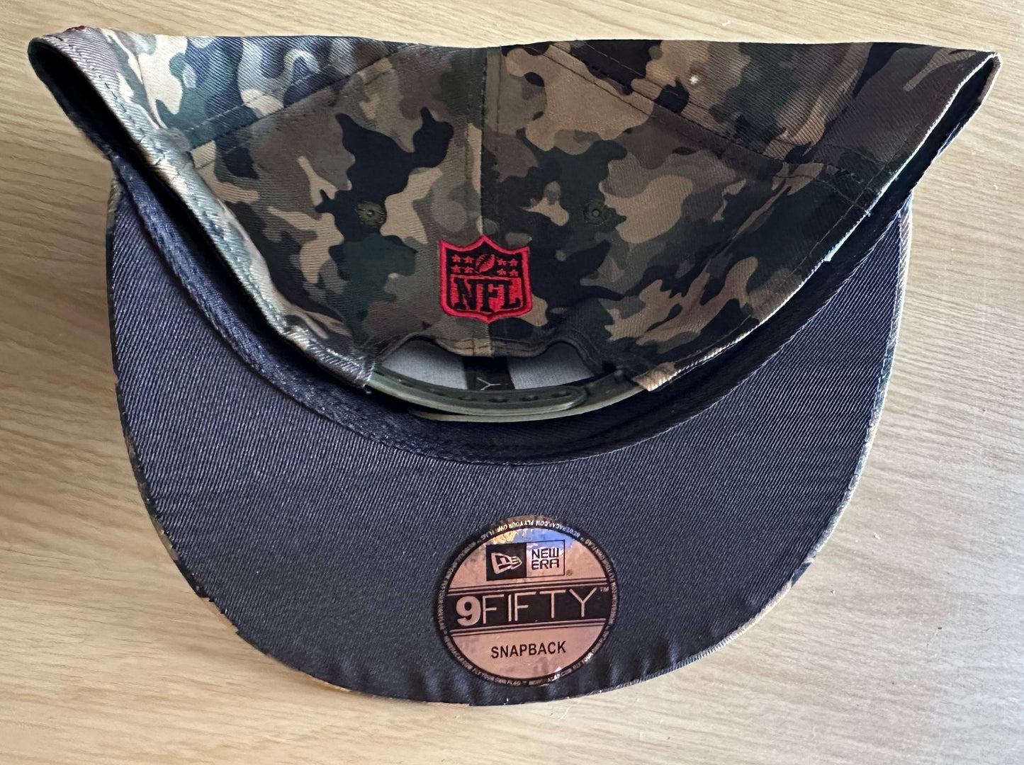 San Francisco 49ers  NFL 2 Camo SnapBack Baseball Cap Multicolour New With Sticker