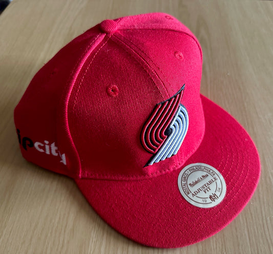 Portland Trailblazers NBA SnapBack Baseball Cap Multicolour New With Sticker