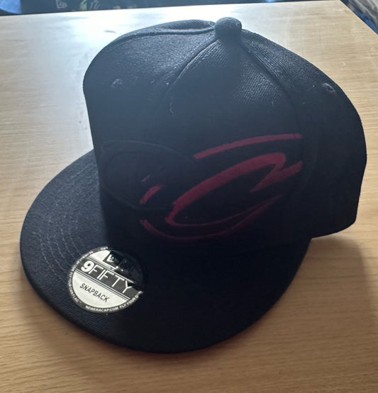 Cleveland Cavaliers NBA SnapBack Baseball Cap Multicolour New With Sticker