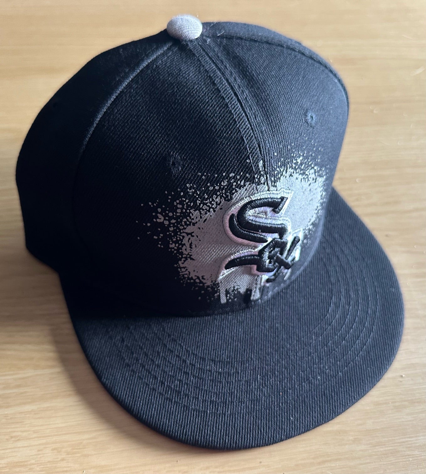 Chicago White Sox MLB SnapBack Baseball Cap Multicolour New With Sticker