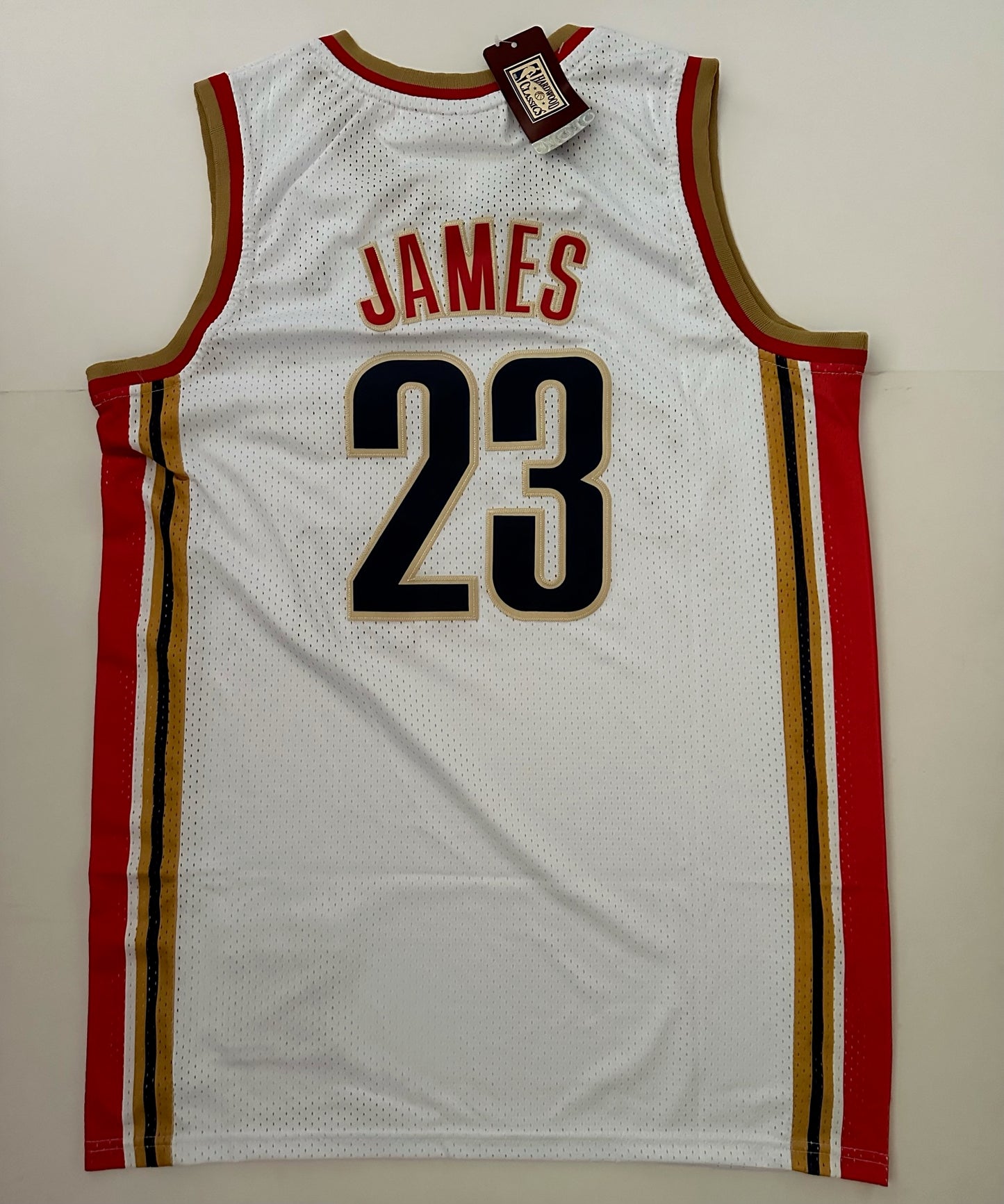 Cleveland Cavaliers NBA Hardwood Classics Basketball Vest Large James 23 White