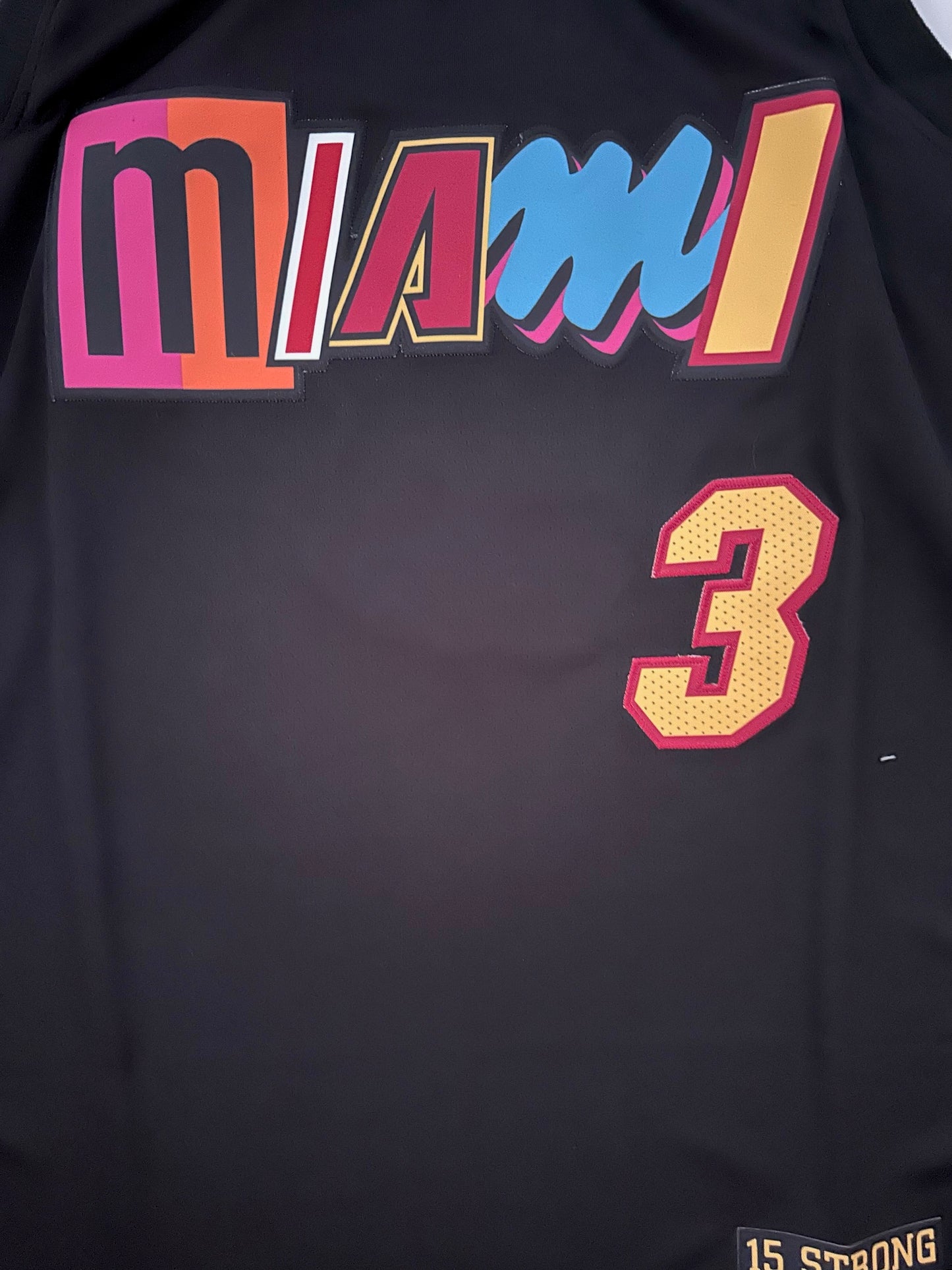 Miami Heat NBA Basketball Vest Large Wade 3 Black