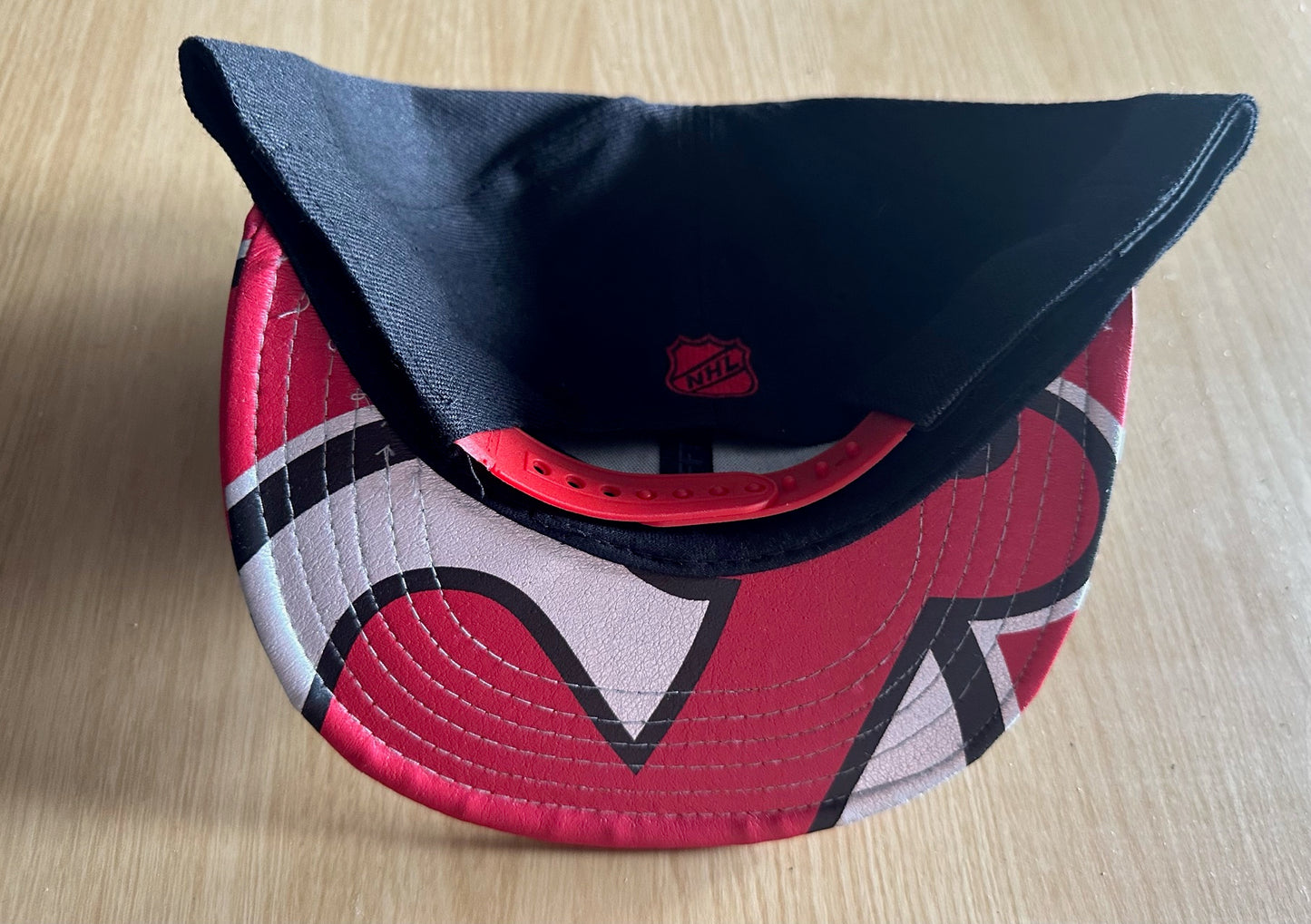 New Jersey Devils NHL SnapBack Baseball Cap Multicolour New With Sticker