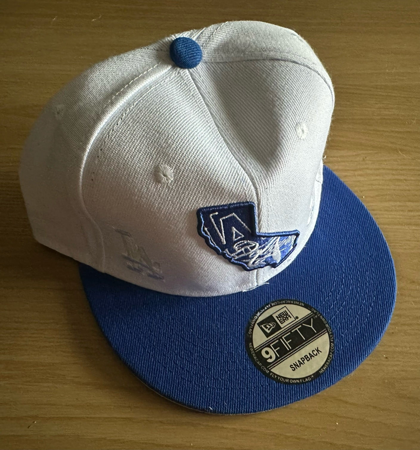 Los Angeles LA Dodgers MLB SnapBack Baseball Cap Multicolour New With Sticker