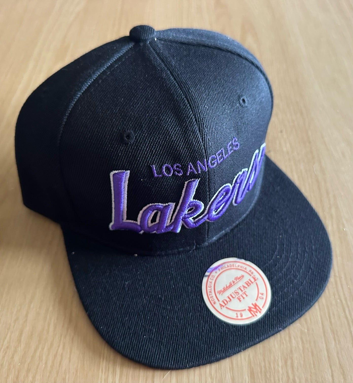 Los Angeles Lakers NBA SnapBack Baseball Cap Multicolour New With Sticker