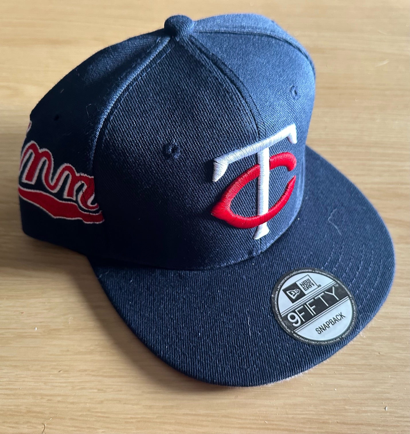 Minnesota Twins MLB SnapBack Baseball Cap Multicolour New With Sticker