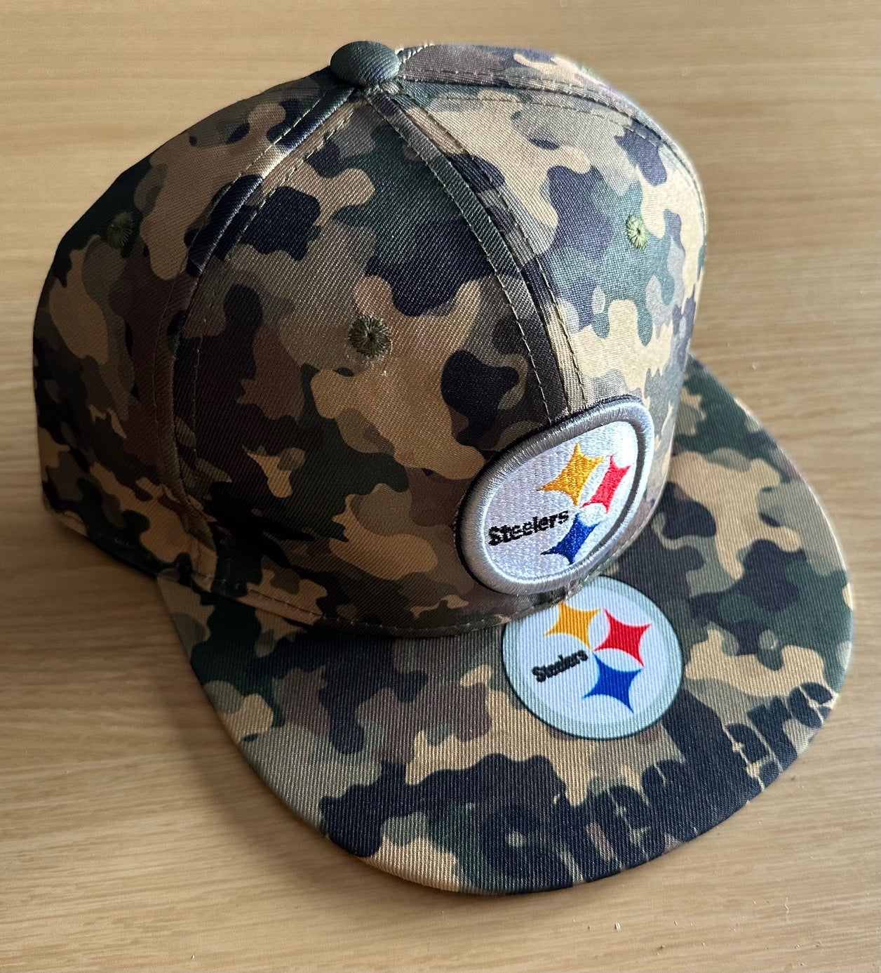 Pittsburgh Steelers  NFL 2 Camo SnapBack Baseball Cap Multicolour New With Sticker