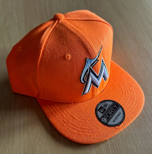 Miami Marlins MLB SnapBack Baseball Cap Multicolour New With Sitcker
