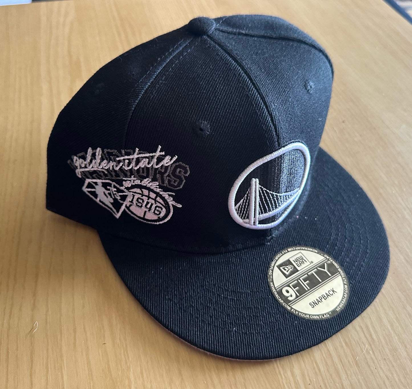 Golden State Warriors NBA SnapBack Baseball Cap Multicolour New With Sticker