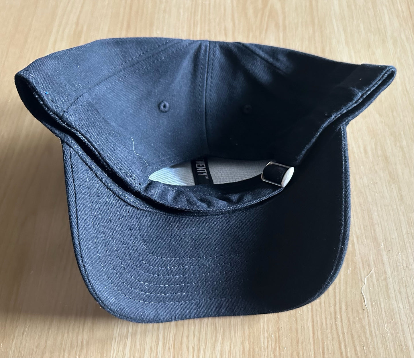 Cleveland Cavaliers NBA Baseball Cap Multicolour New With Sticker