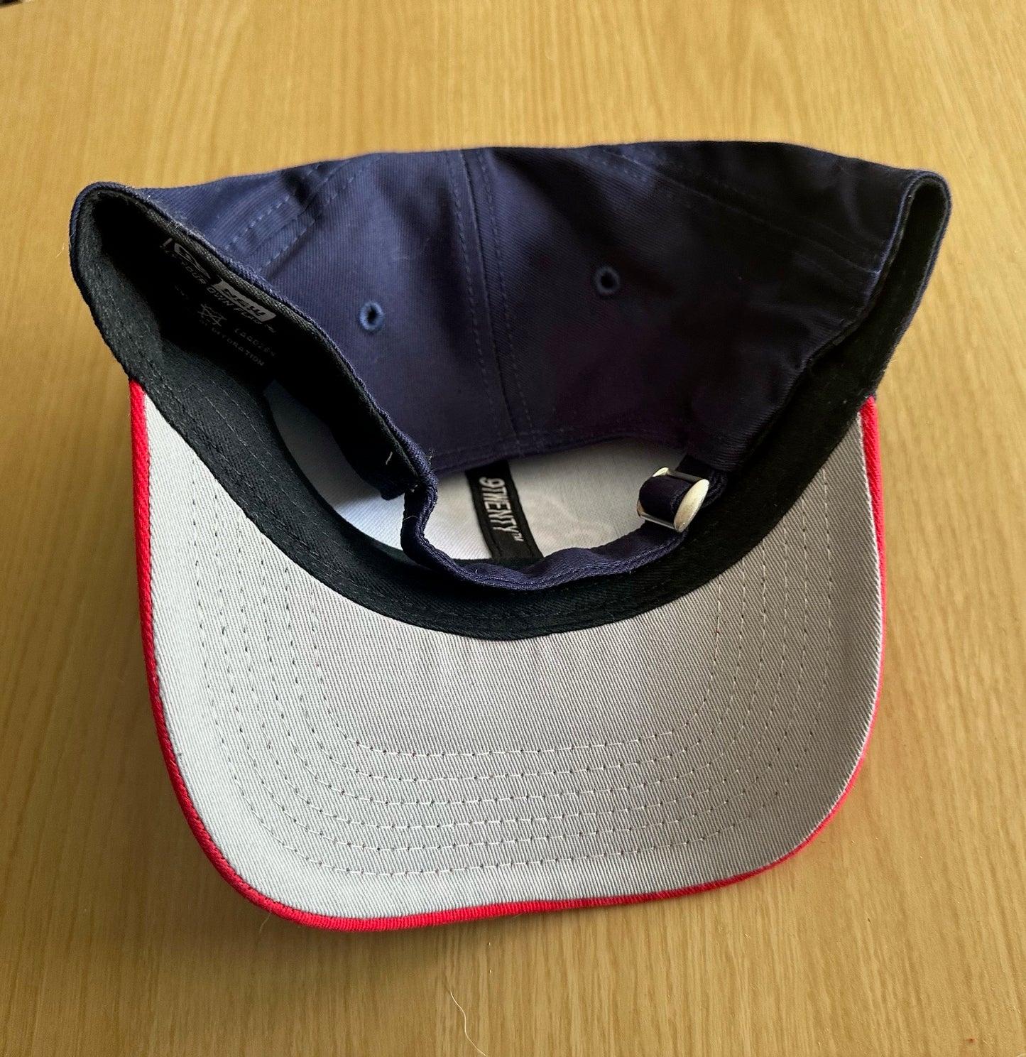 Cleveland Indians MLB Baseball Cap Multicolour New With Sticker