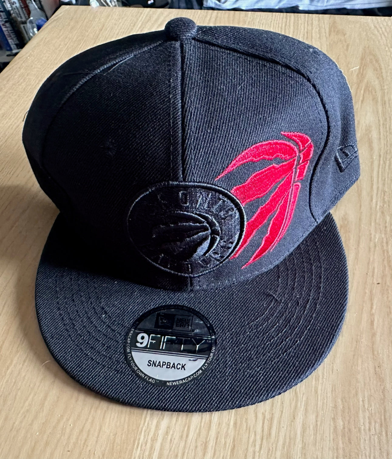 Toronto Raptors NBA SnapBack Baseball Cap Multicolour New With Sticker