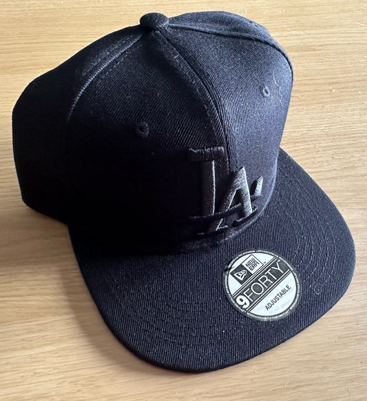 Los Angeles LA Dodgers MLB SnapBack Baseball Cap Multicolour New With Sticker