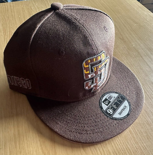 San Diego Padres MLB SnapBack Baseball Cap Multicolour New With Sitcker