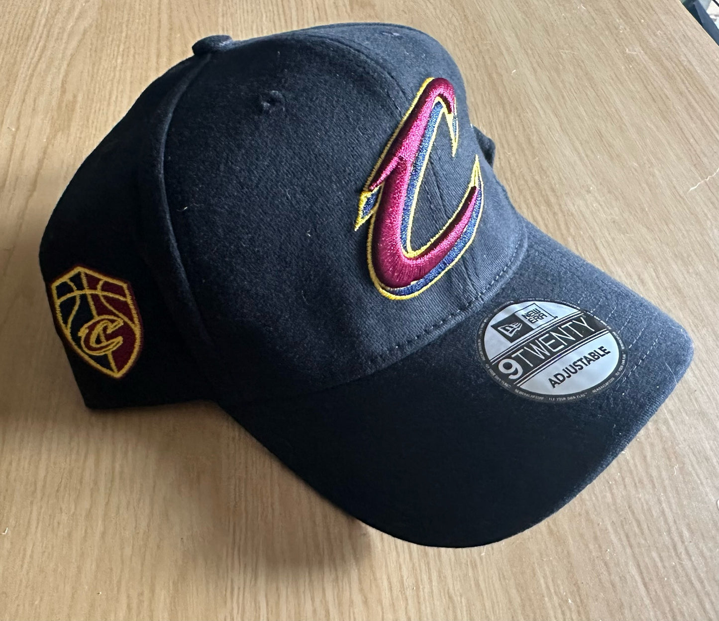 Cleveland Cavaliers NBA Baseball Cap Multicolour New With Sticker