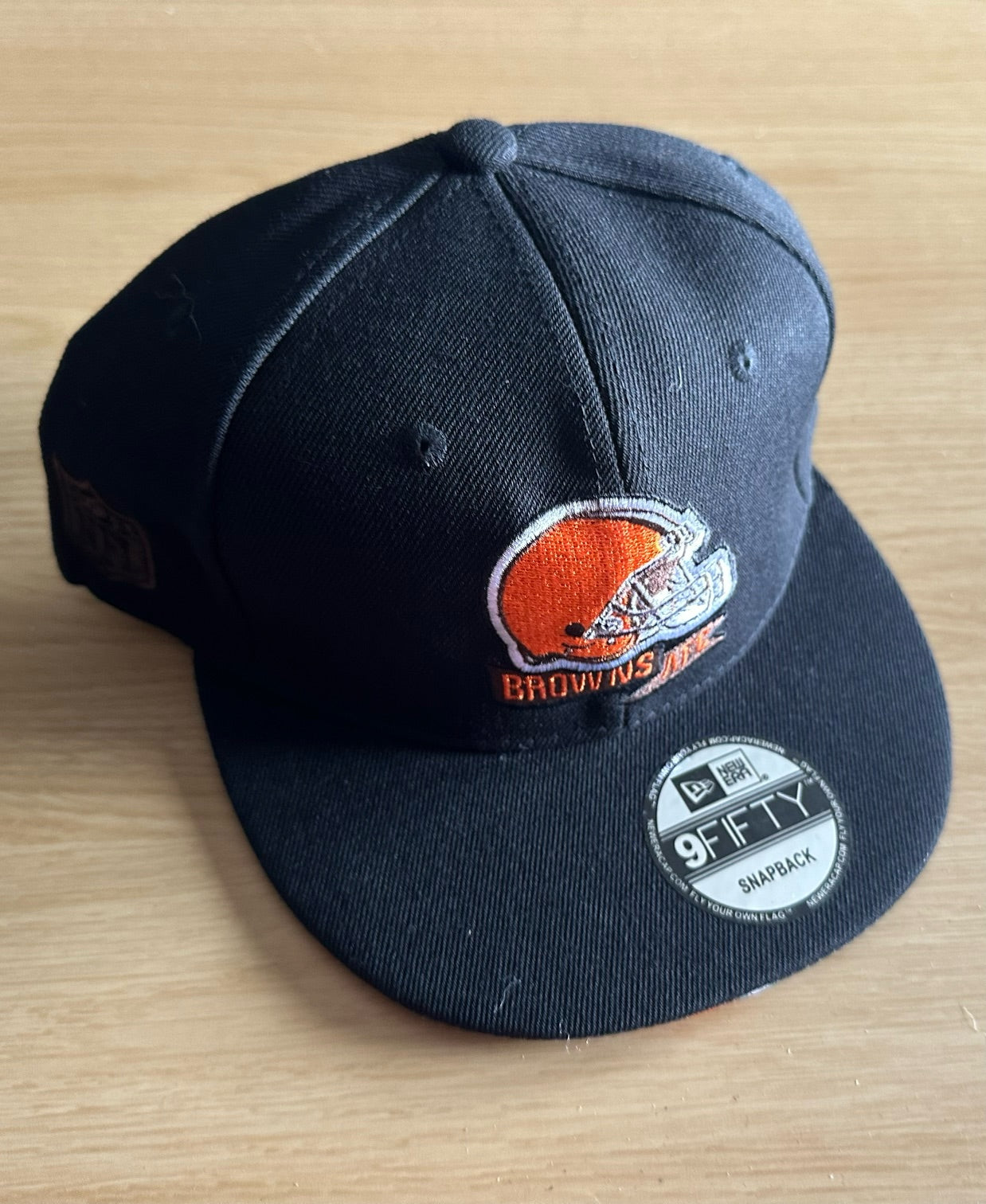 Cleveland Browns NFL SnapBack Baseball Cap Multicolour New With Sticker