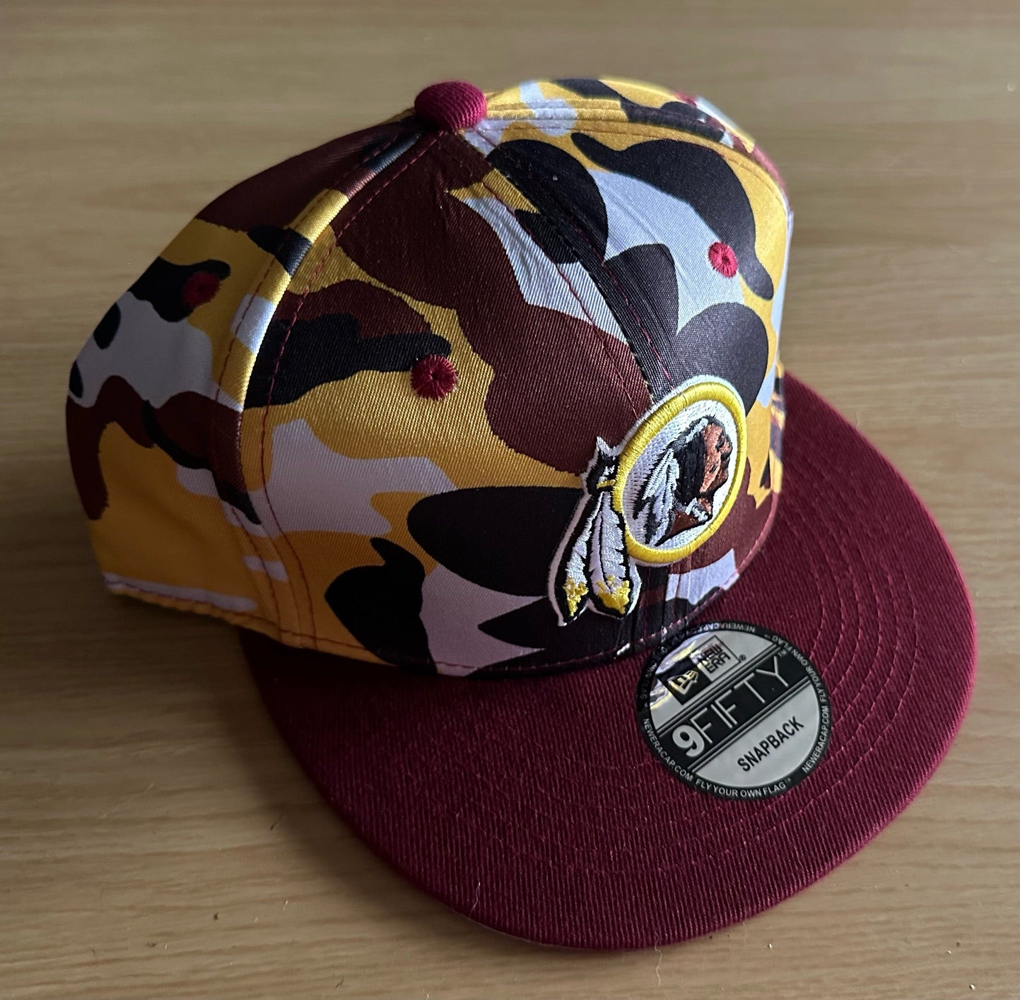 Washington Redskins NFL SnapBack Camo Baseball Cap Multicolour New With Sticker