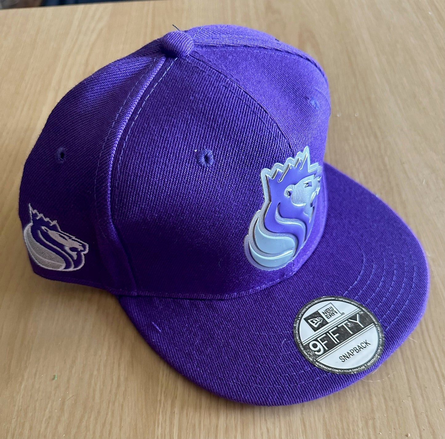 Sacramento Kings NBA SnapBack Baseball Cap Multicolour New With Sticker