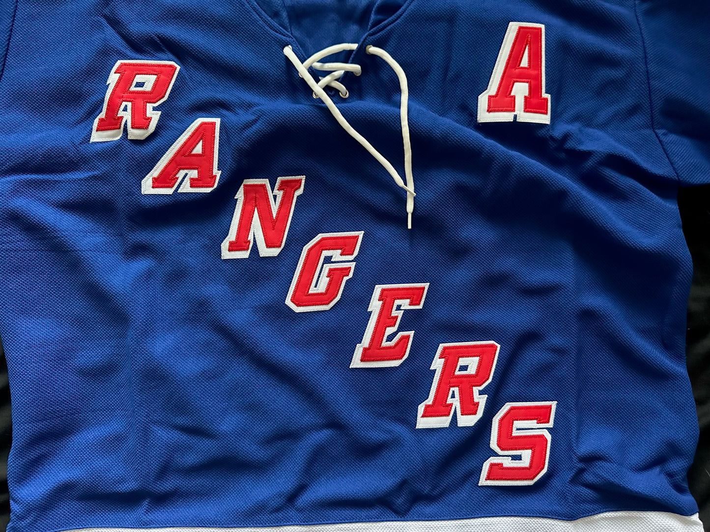 CCM New York Rangers Leetch Hockey Shirt Blue Large