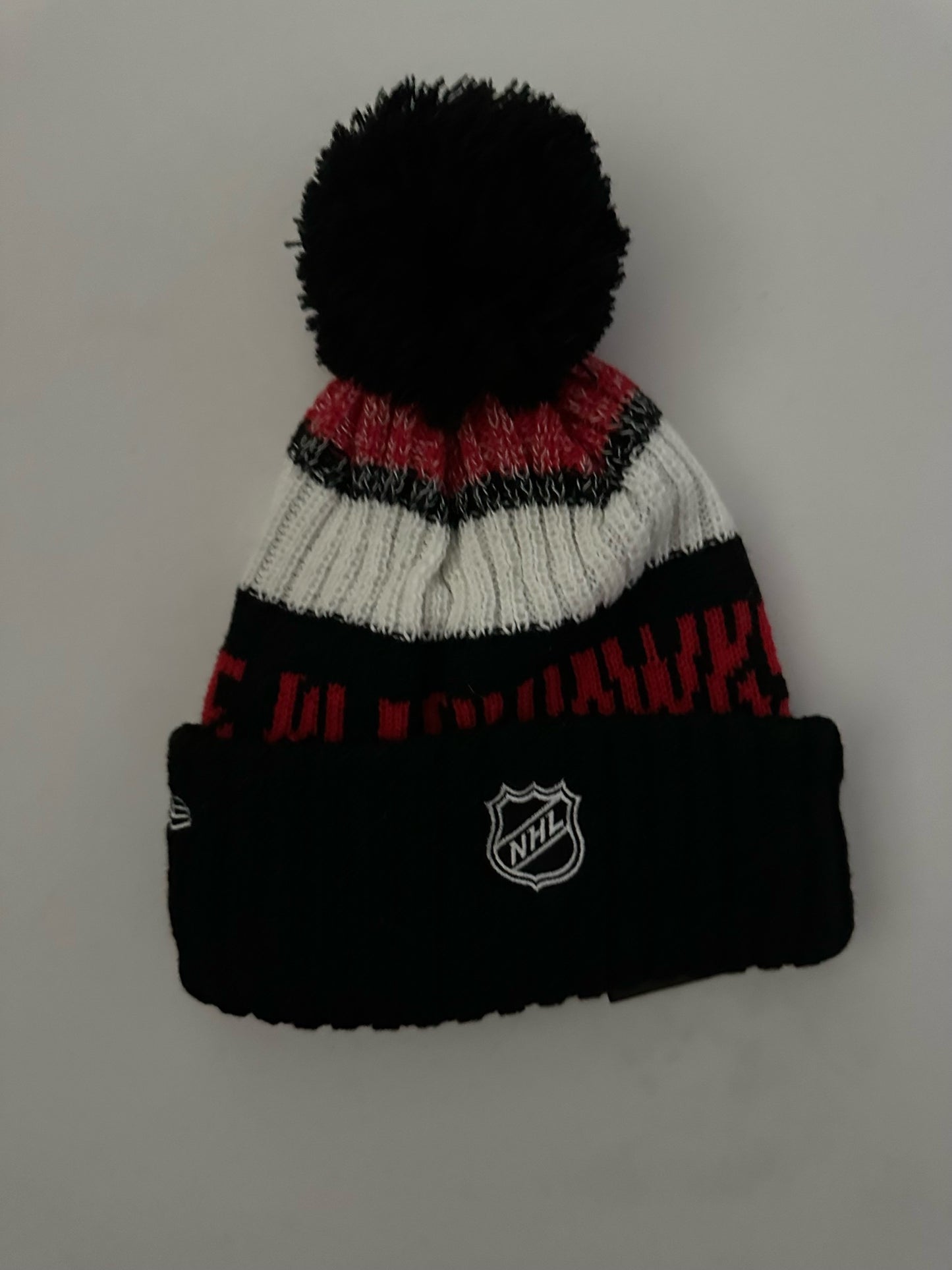 Chicago Blackhawks NHL Bobble Beanie Multi Colour With Tags on