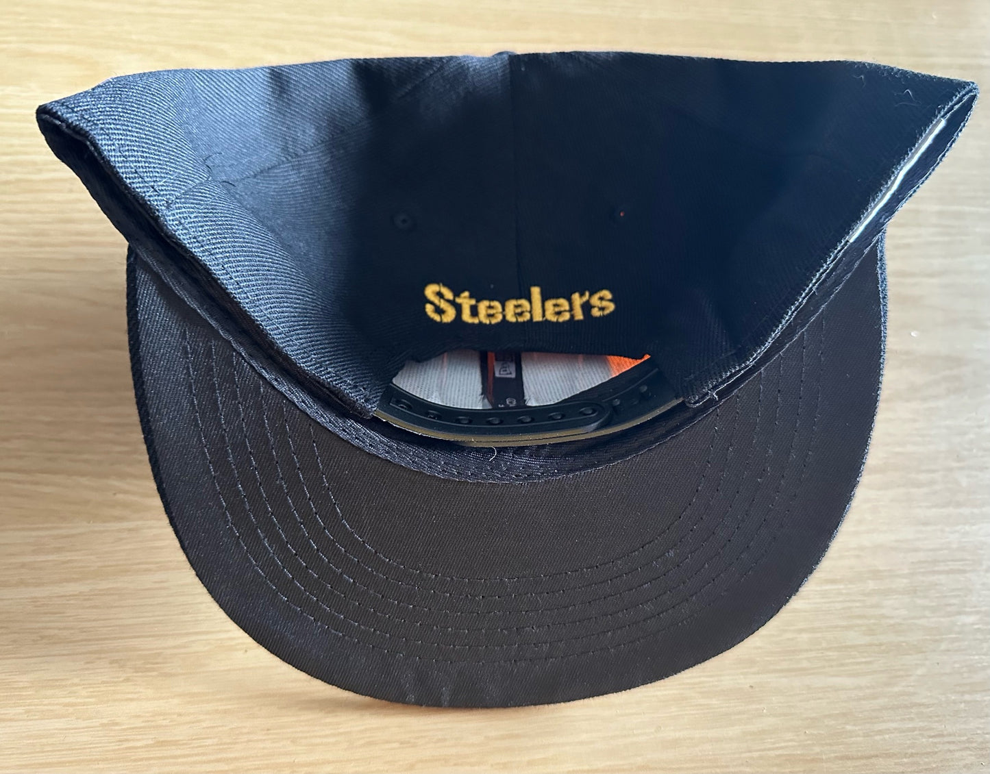 Pittsburgh Steelers  NFL 2 Tone SnapBack Baseball Cap Multicolour New With Sticker