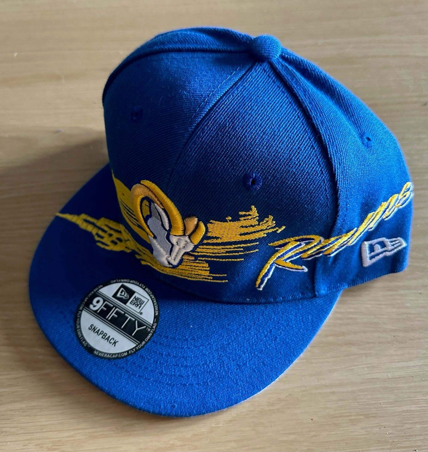 Los Angeles Rams NFL SnapBack Baseball Cap Multicolour New With Sticker