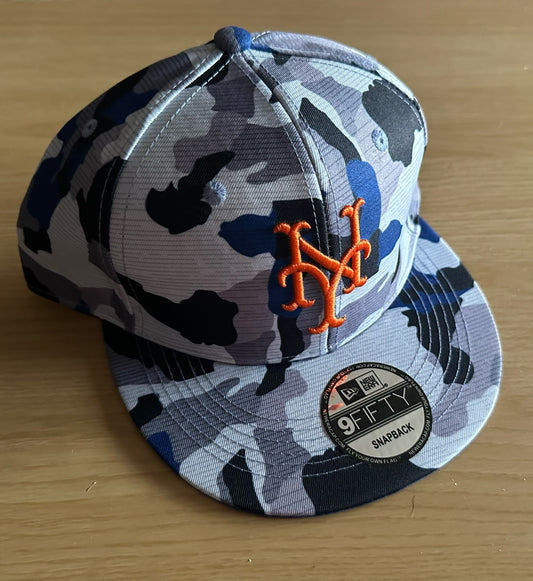 New York Mets MLB SnapBack Camo Baseball Cap Multicolour New With Sticker