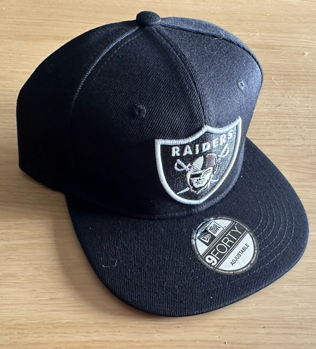 Las Vegas Raiders NFL SnapBack Baseball Cap Multicolour New With Sticker